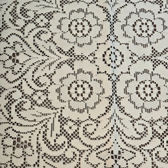 Modern Square Lace Tablecloth With Floral Design Light Cream 35" CM2028 - Picture 5 of 7